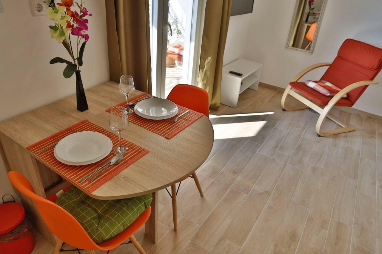Sunny Day Apartments Tribalj Zewnętrze zdjęcie