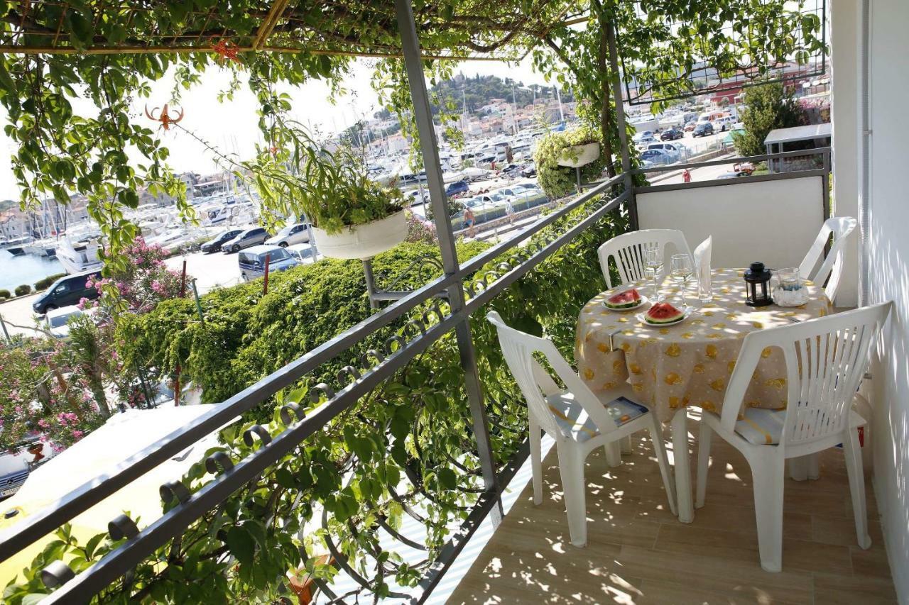 Sunny Day Apartments Tribalj Zewnętrze zdjęcie